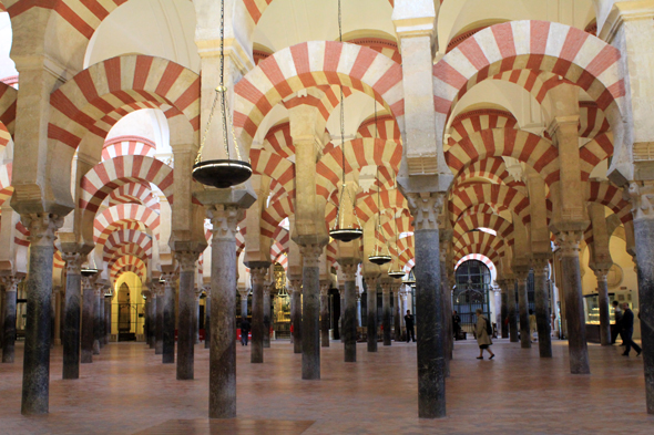 Cordoue, mosquée, arcades