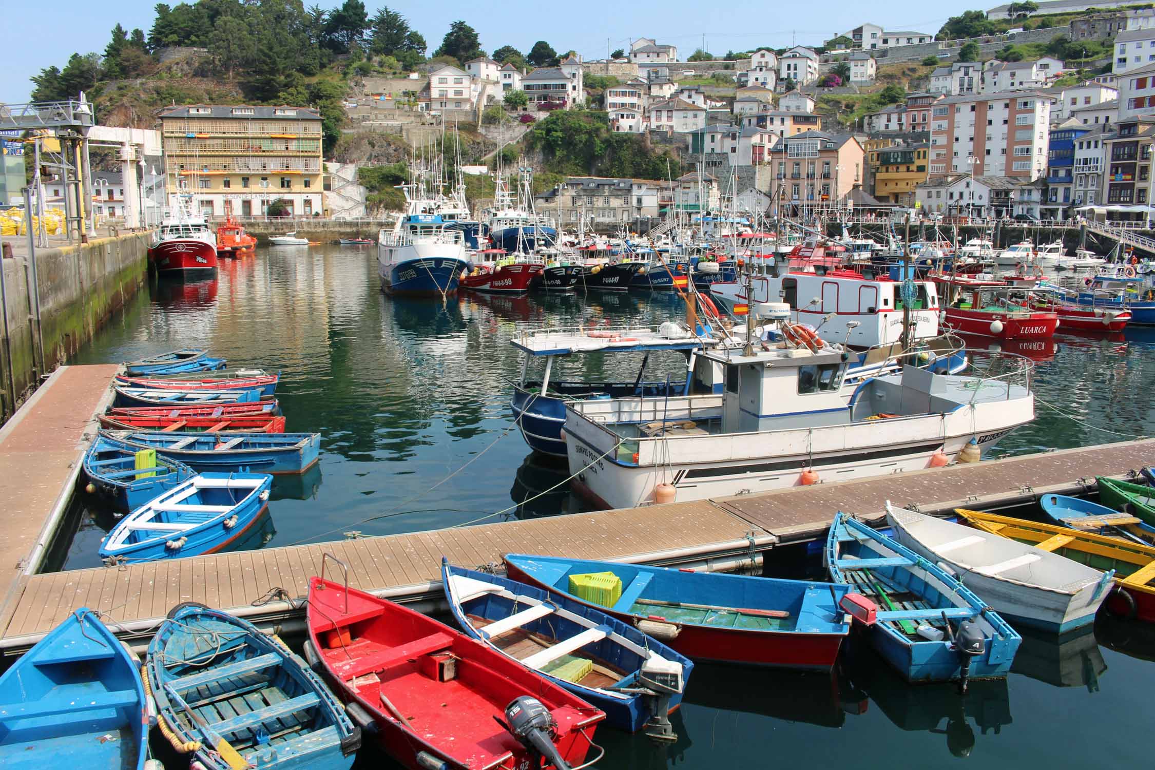 Luarca, bateaux de pêche