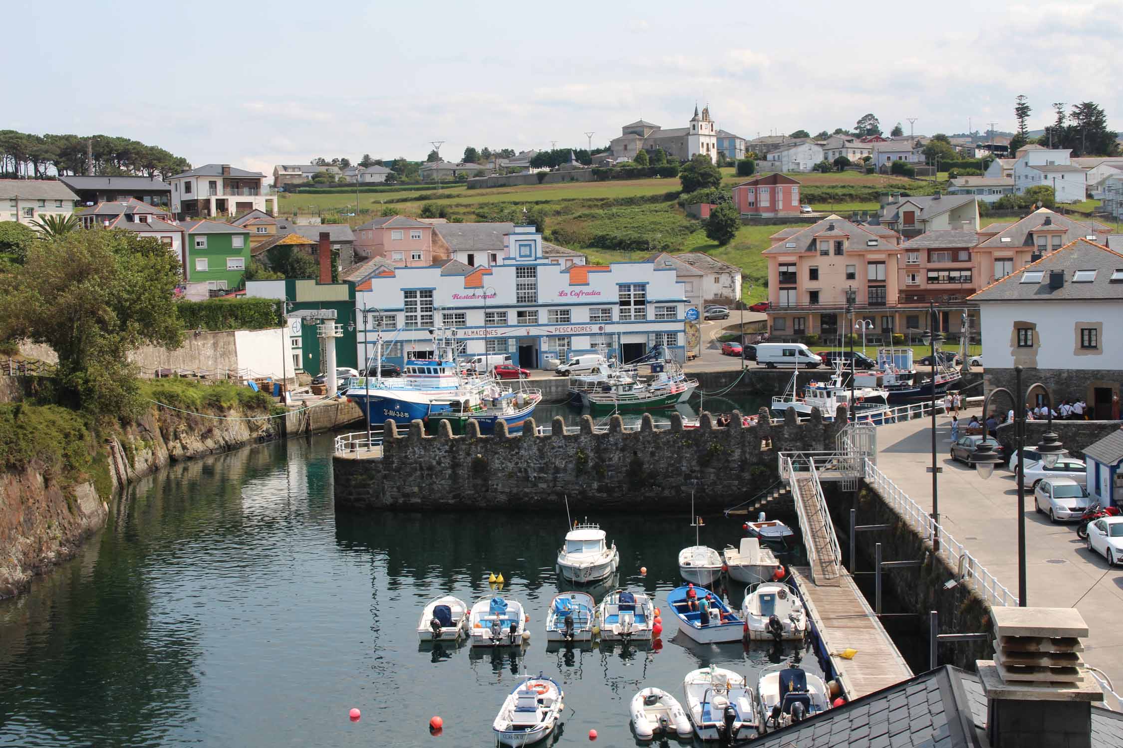 Puerto de Vega, Asturies, port typique