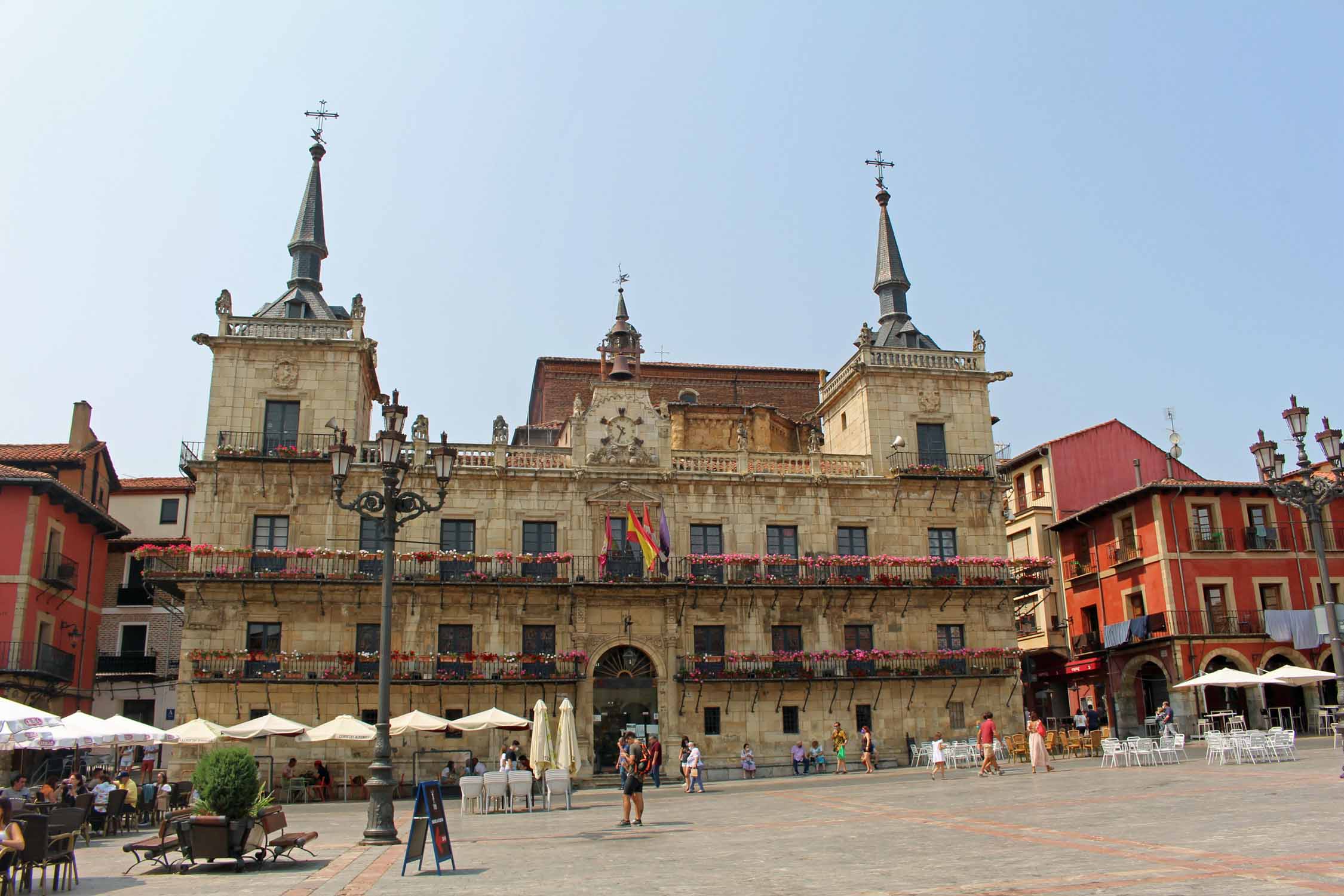 Léon, bâtiment Junta Mayor de Cofradias