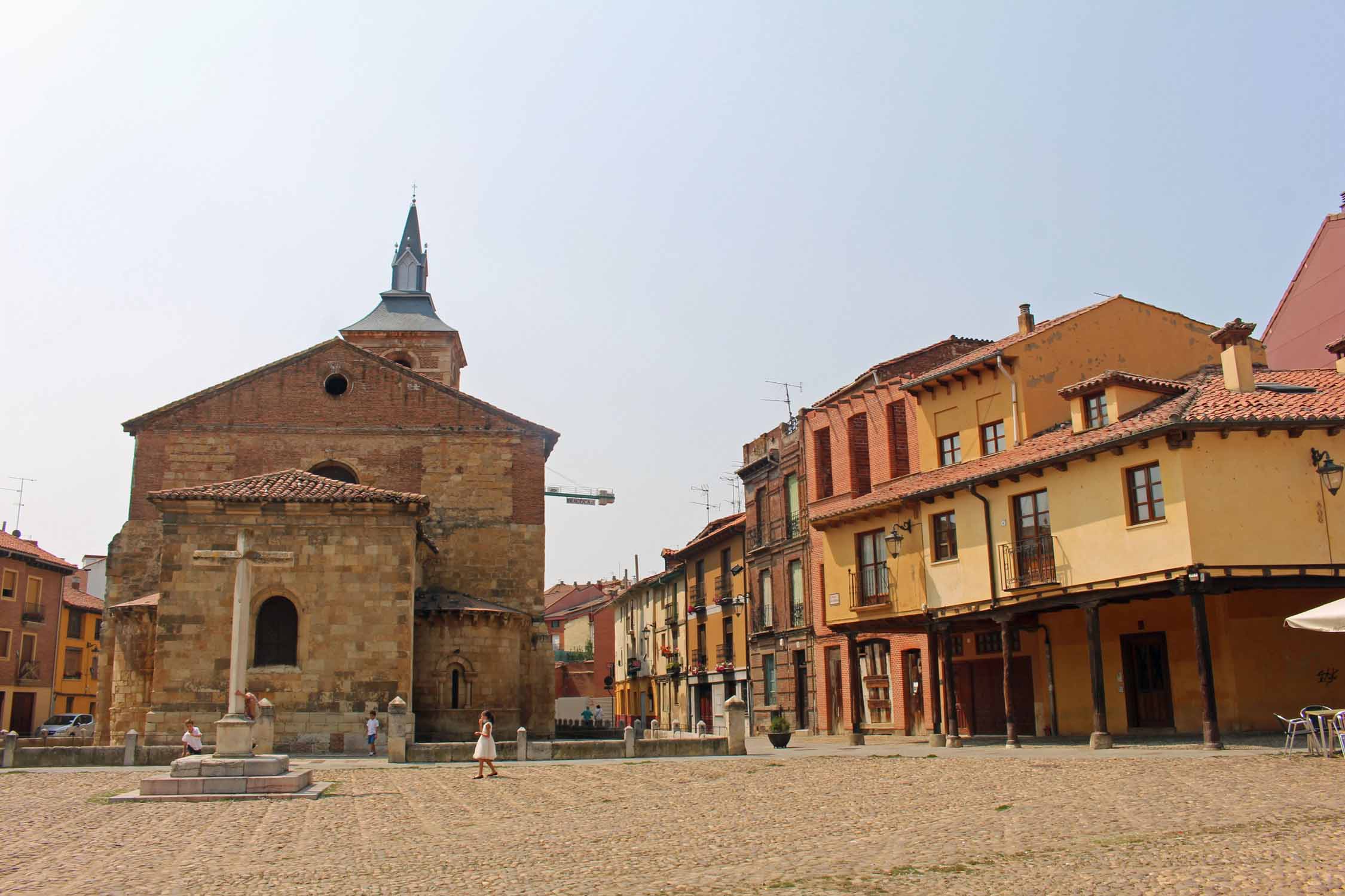 Léon, place de Grano