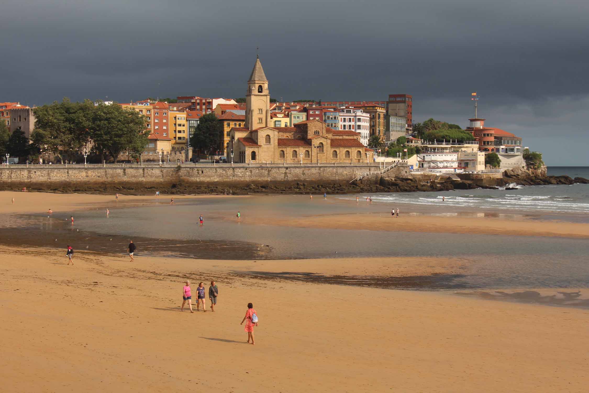 Gijòn, Asturies, plage de San Lorenzo