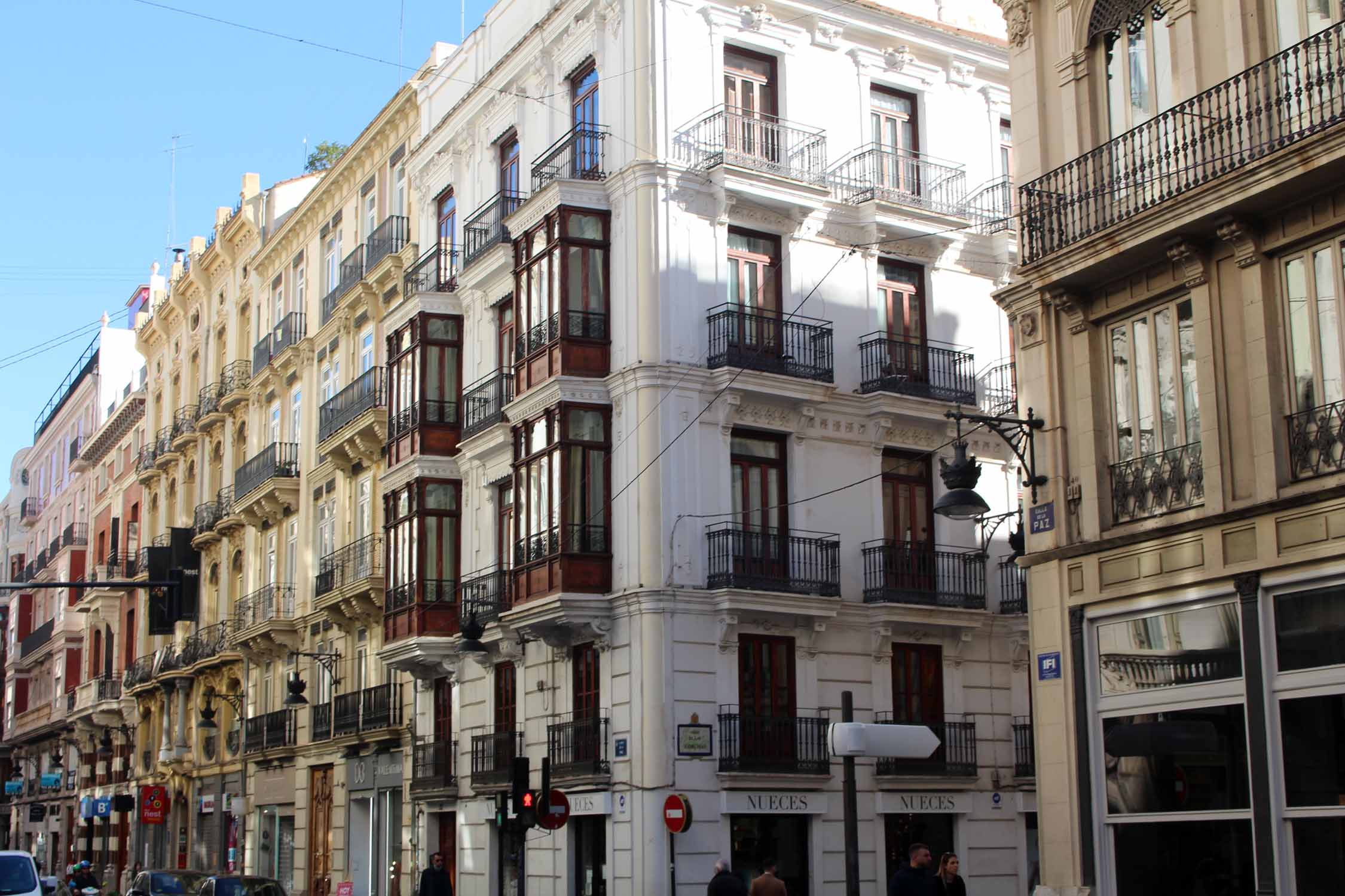 Valence, bâtiments typiques