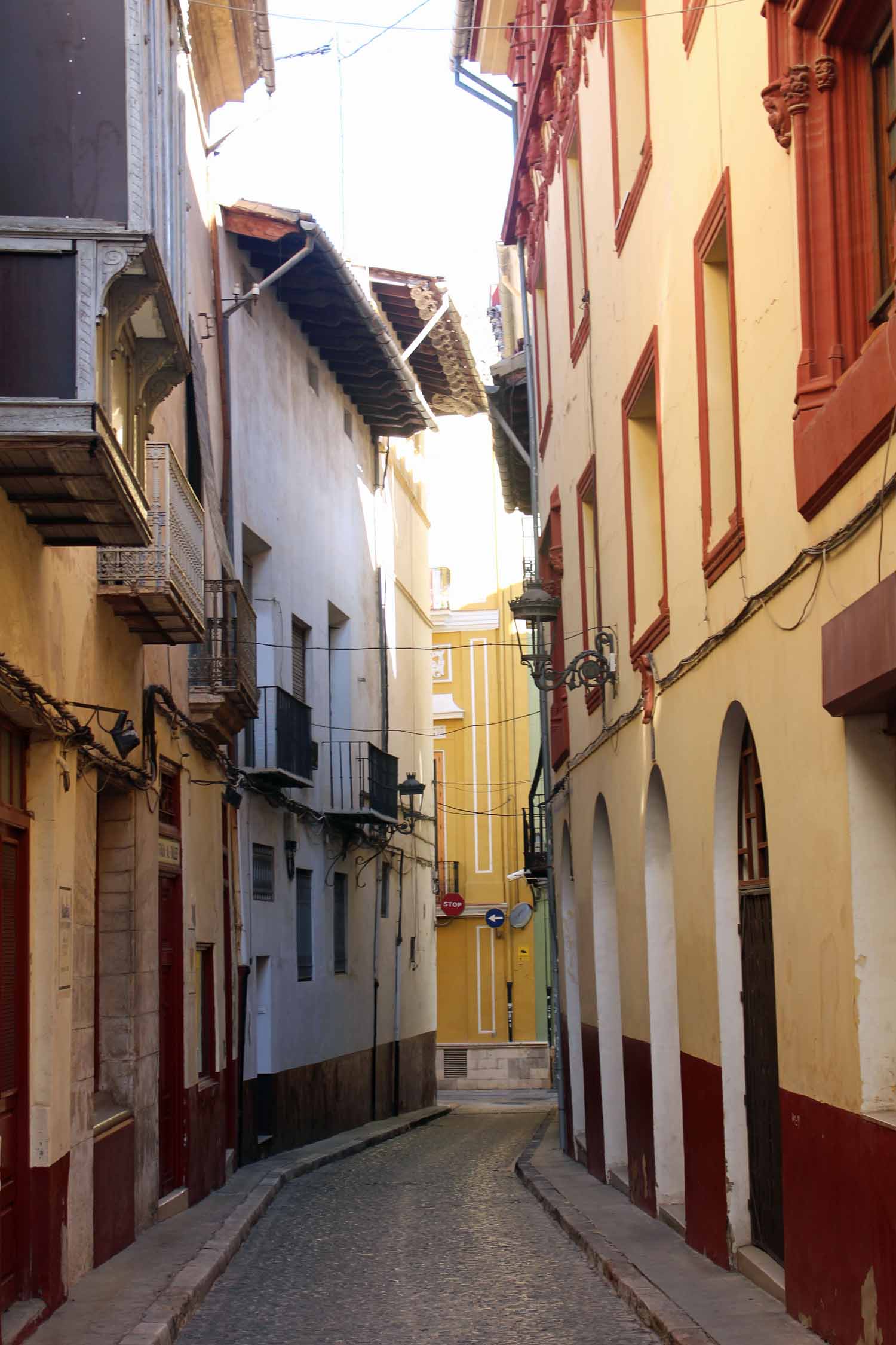 Xativa, ruelle colorée