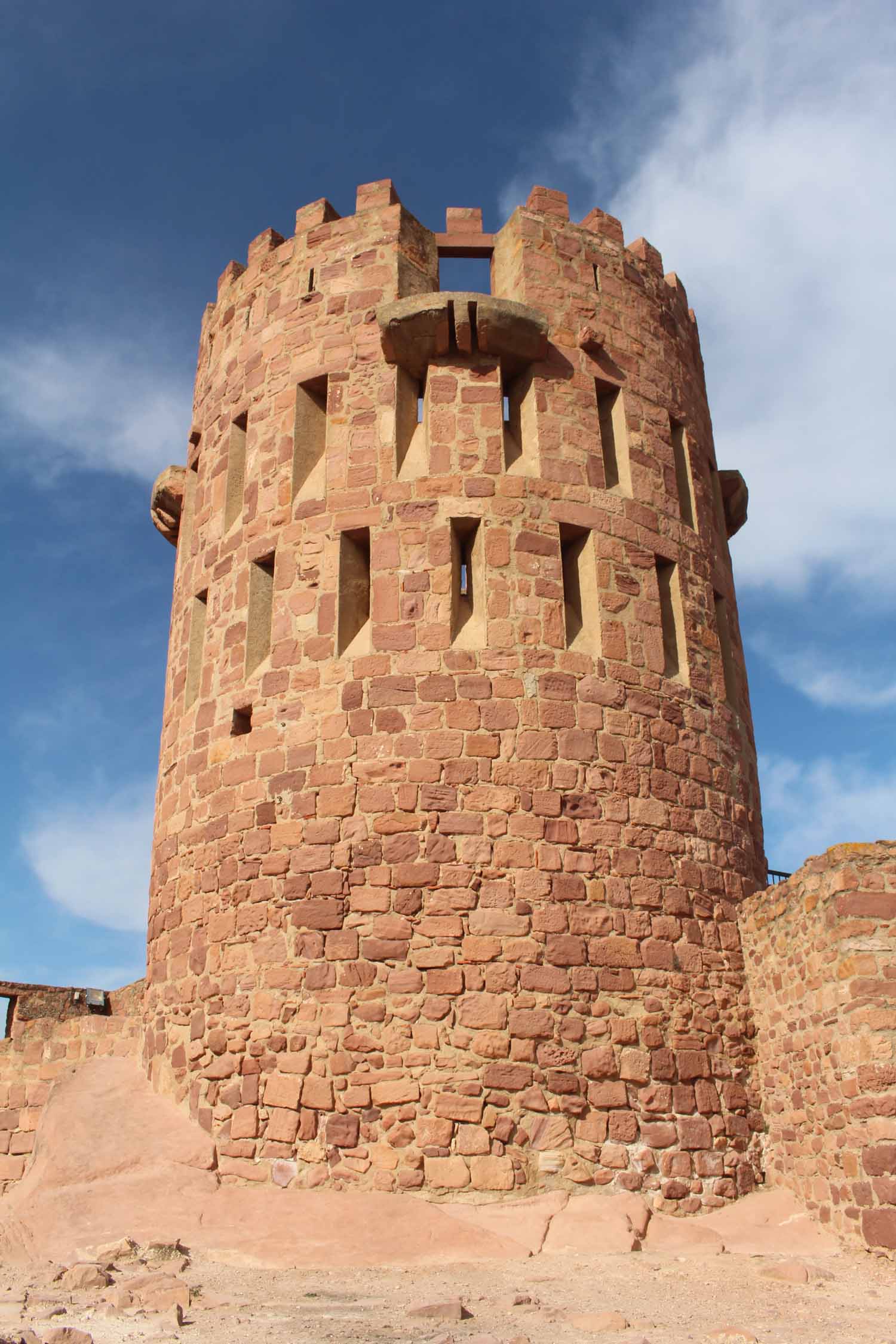 Vilafamés, château, tour circulaire