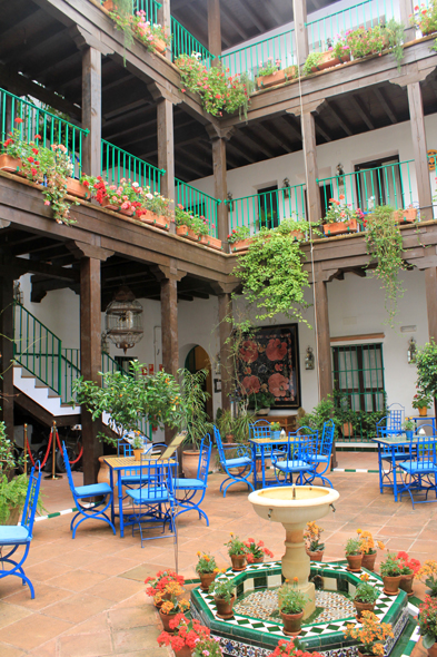 Séville, patio, hôtel