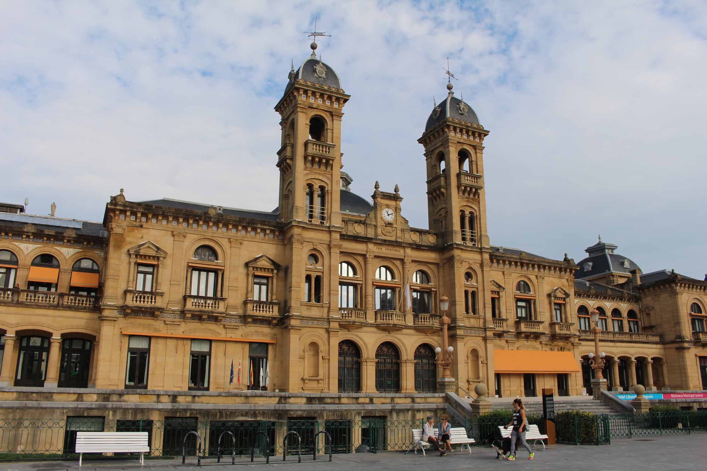 Saint-Sébastien, hôtel de ville