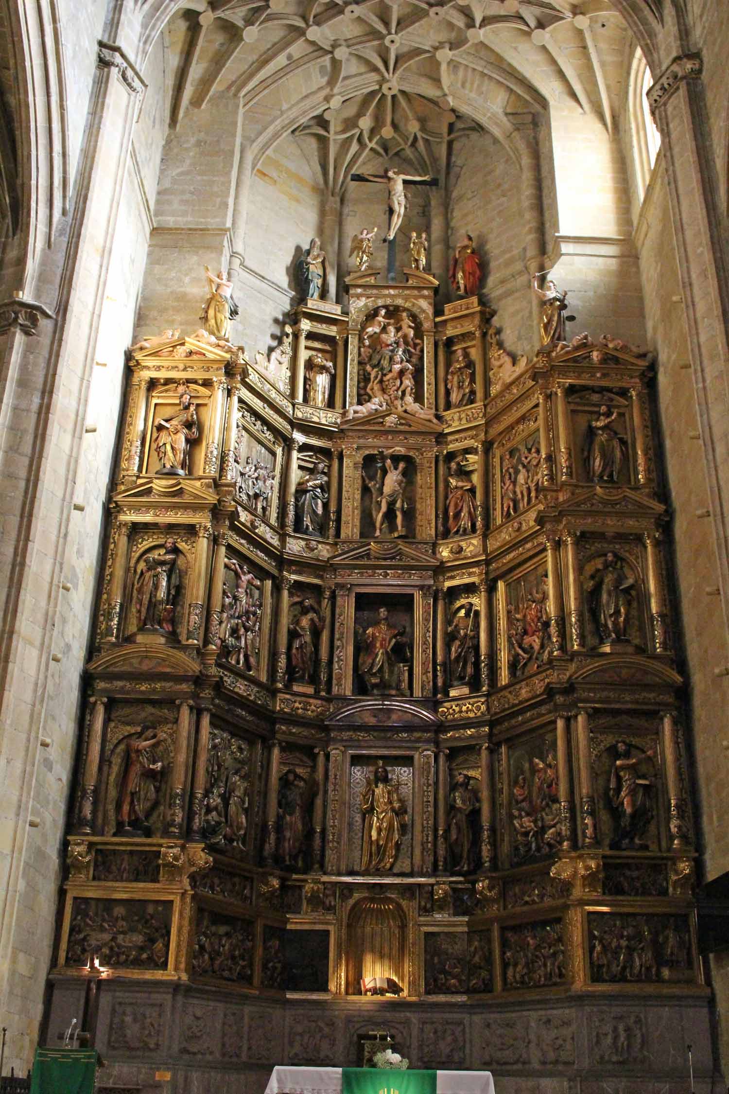 Saint-Sébastien, église San Vicente, retable