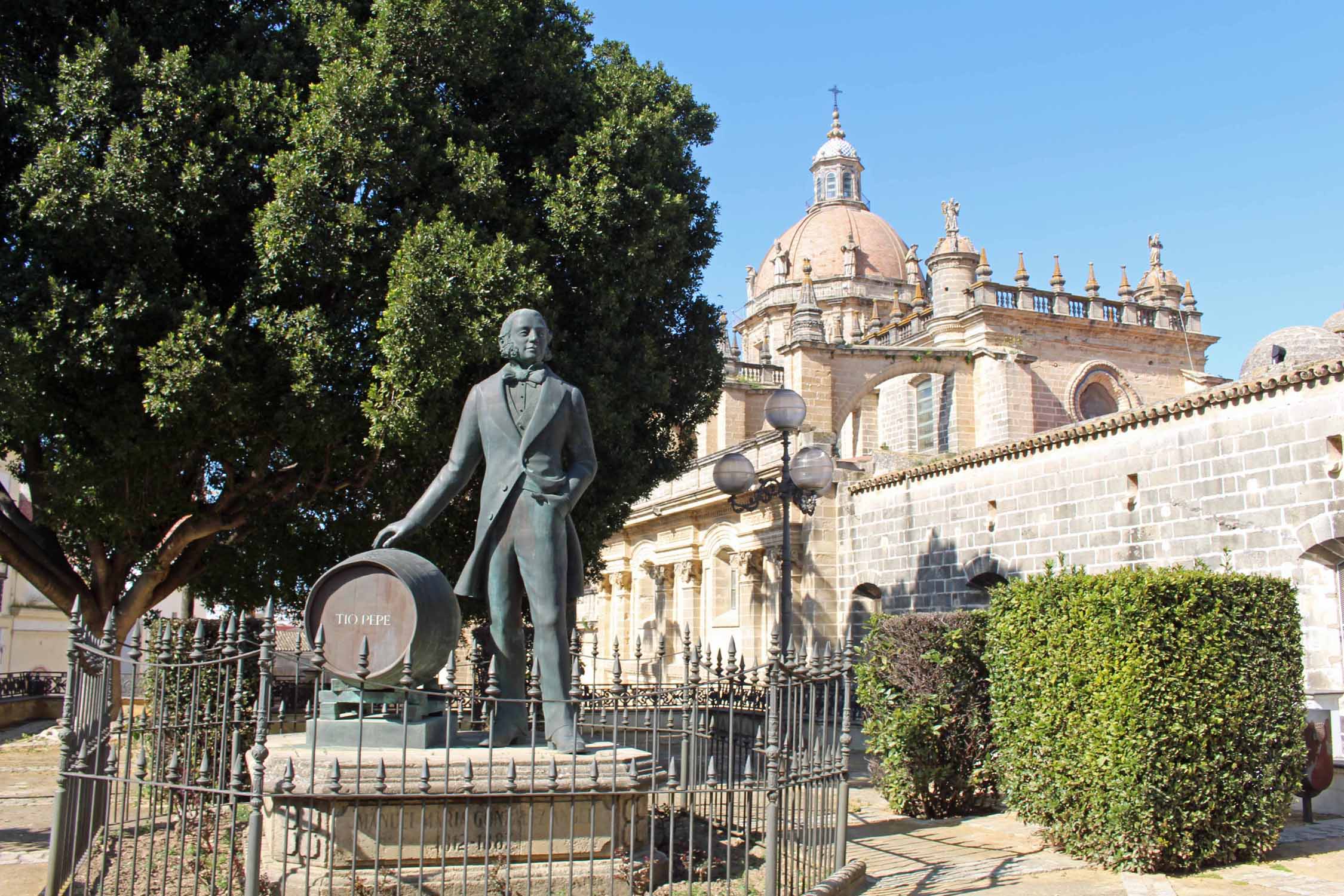 Xérès, statue Tio Pépé