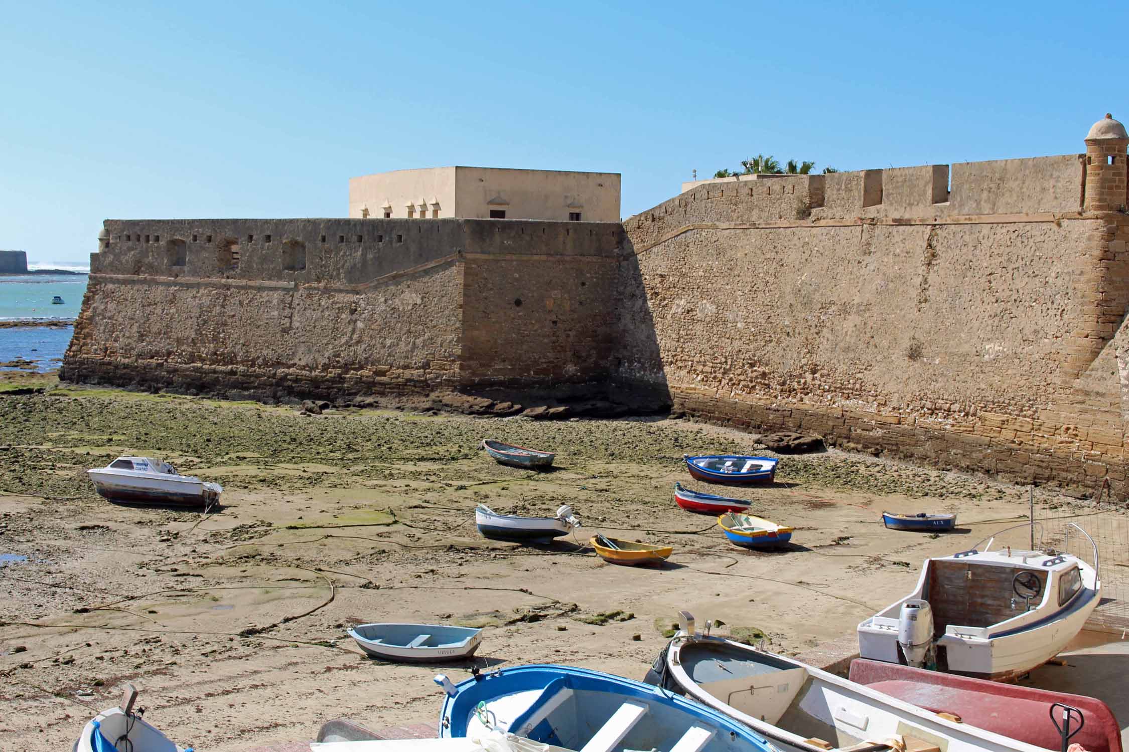 Cadix, château Santa Catalina, forteresse