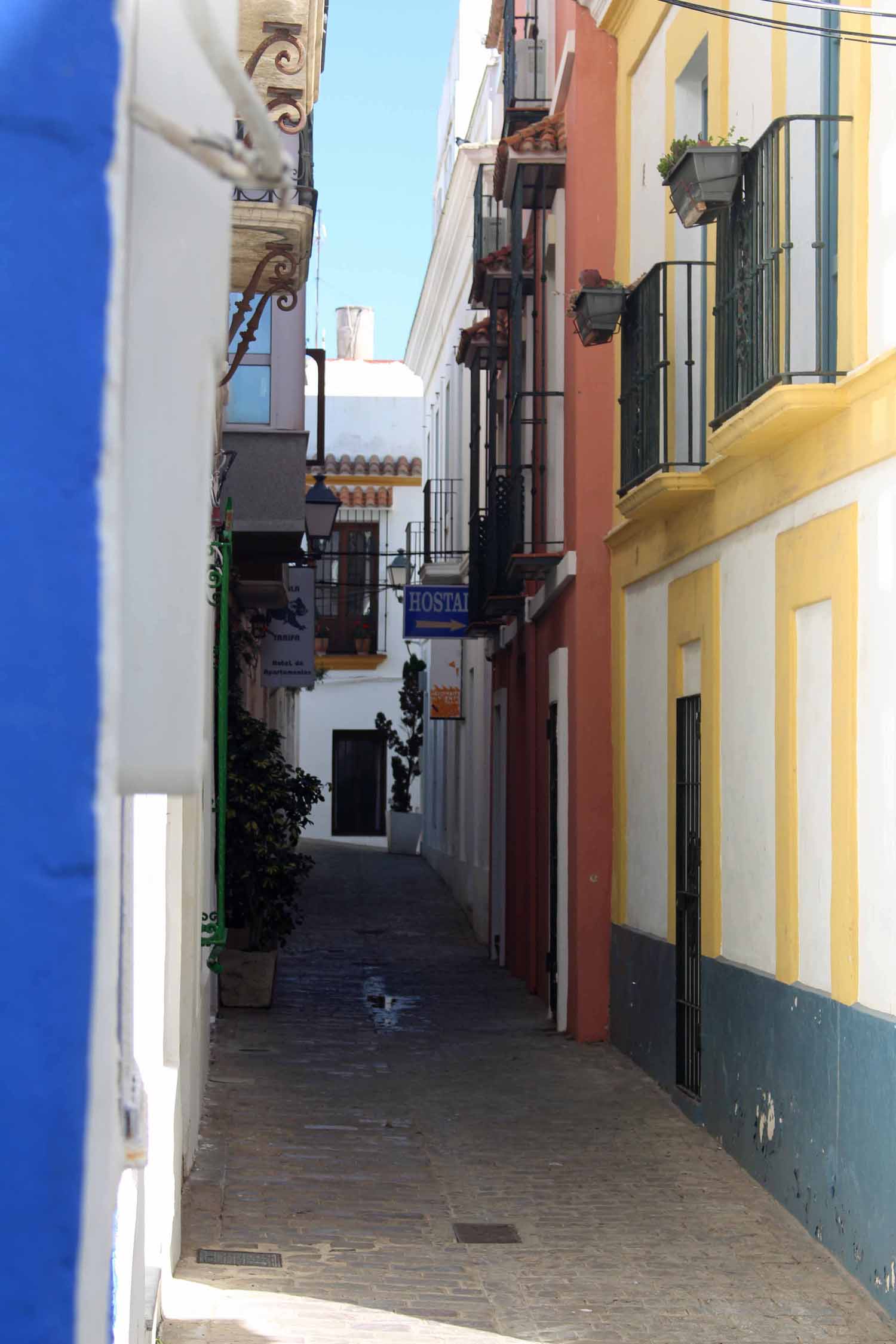 Tarifa, ruelle colorée