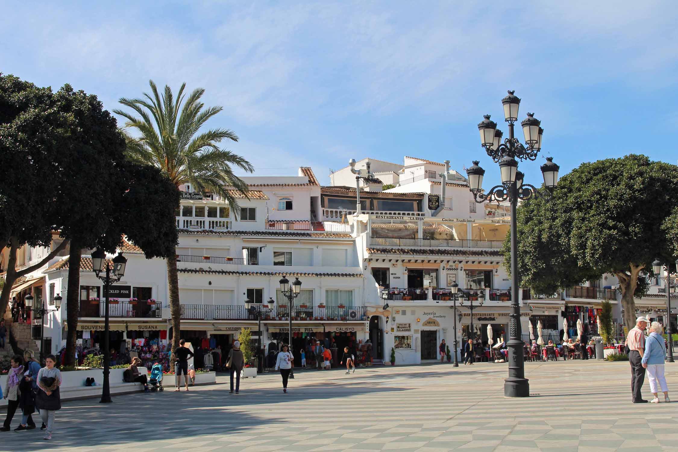 Mijas, place Virgen de la Peña