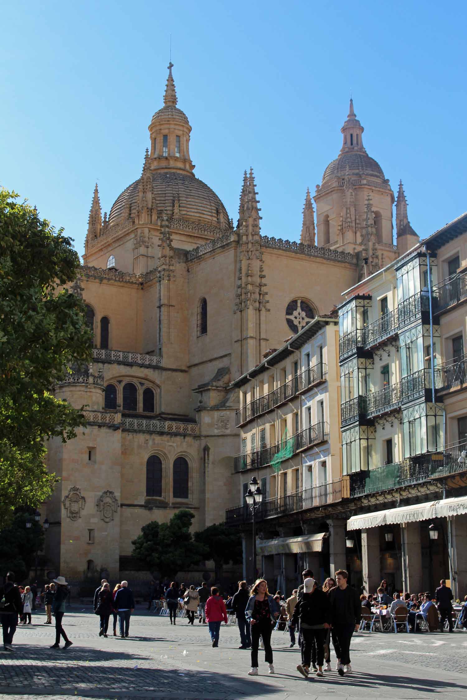 Ségovie, cathédrale, place principale