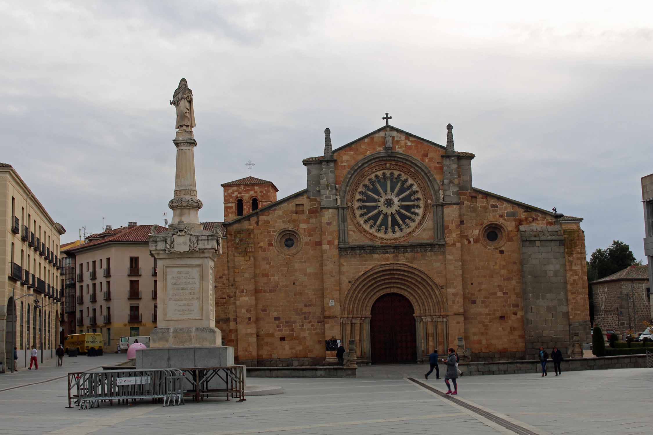 Avila, église San Pedro Apostol