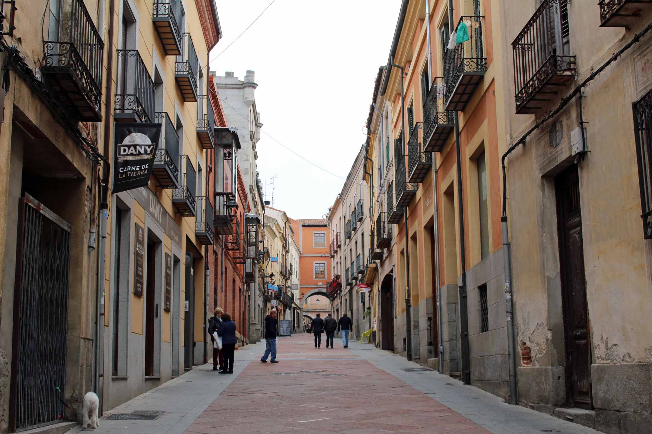 Avila, rue typique