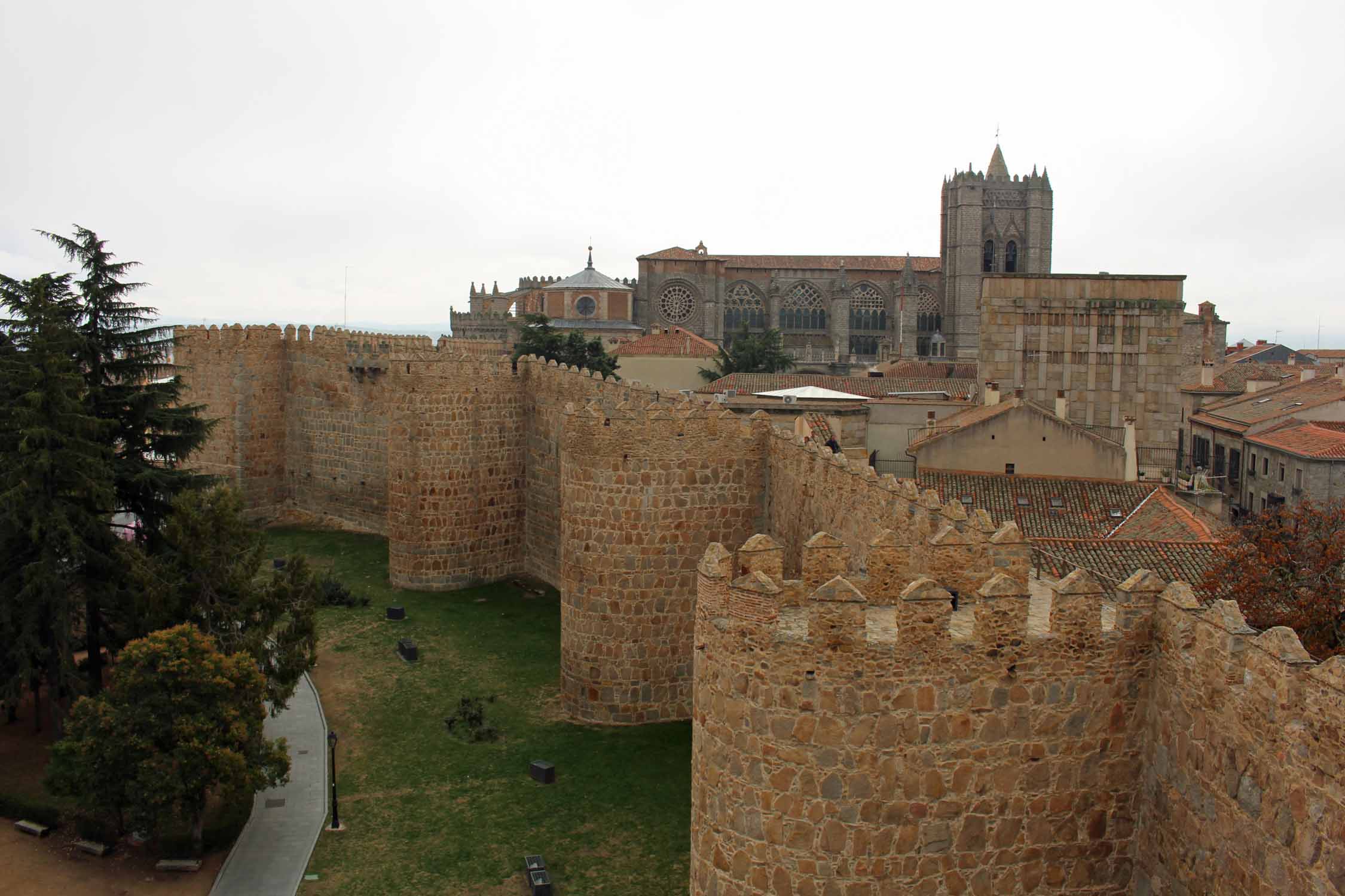 Avila, muraille créneaux