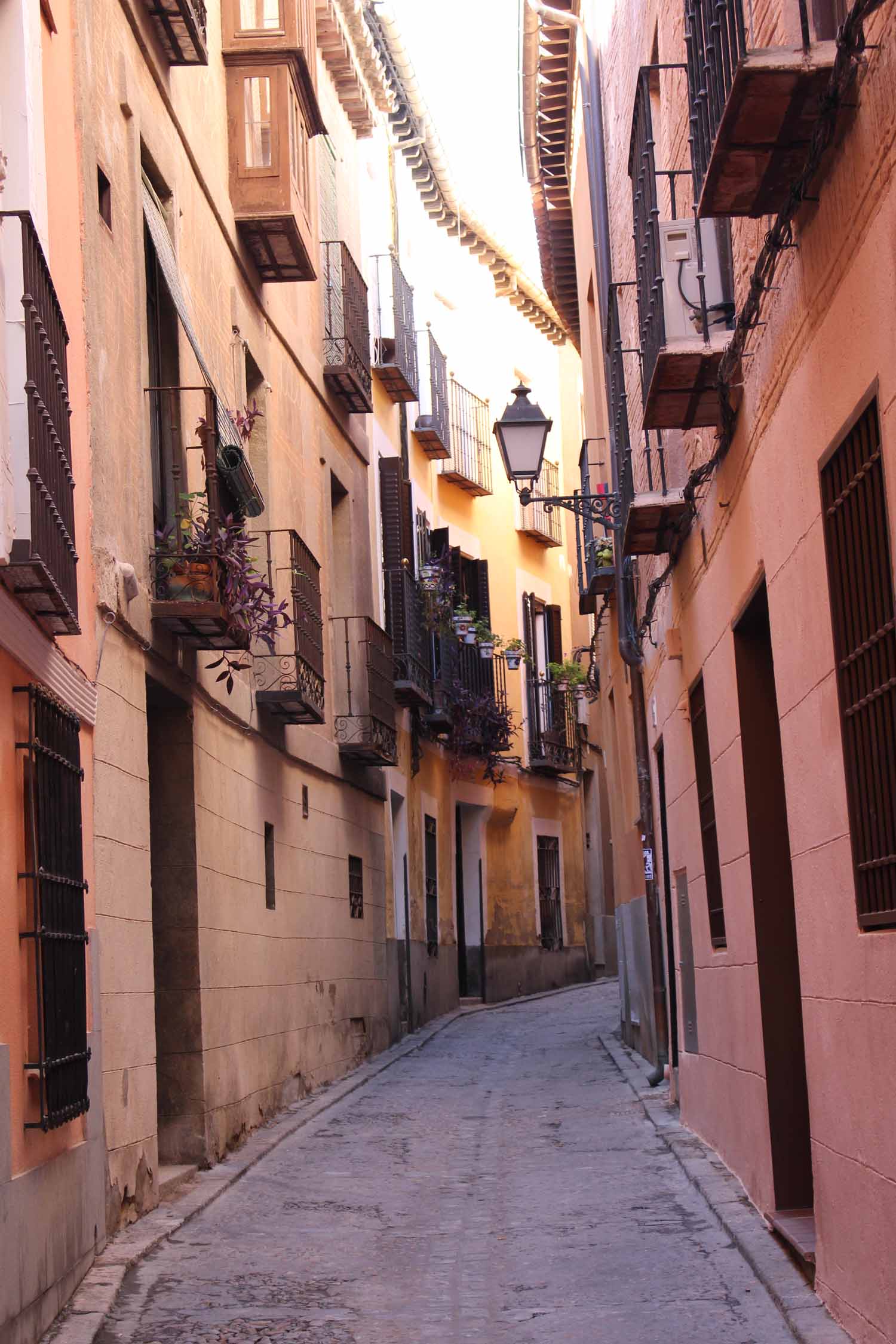 Tolède, jolie ruelle typique