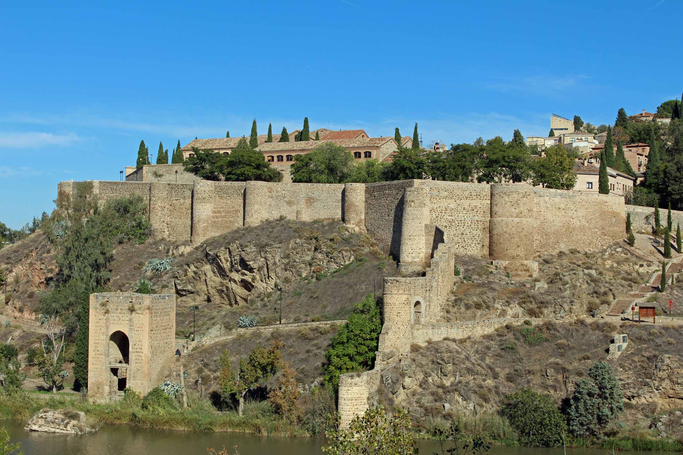 Tolède, remparts