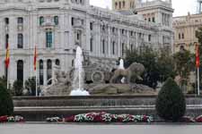 Madrid, fontaine place de Cyb&egrave;le