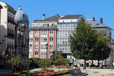 Lugo, place principale, b&acirc;timents