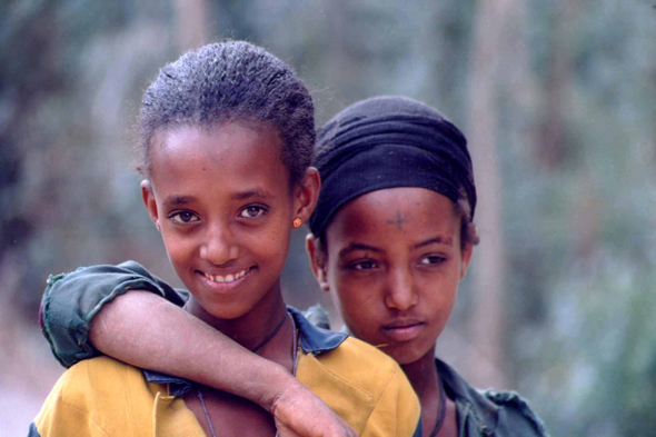 Lalibela, jeunes éthiopiennes