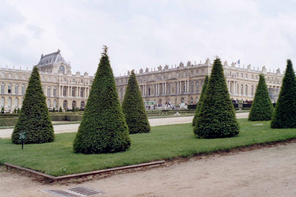 Versailles