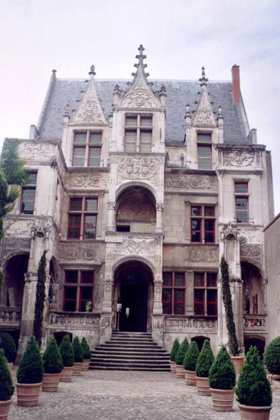 Tours, Hôtel Gouin