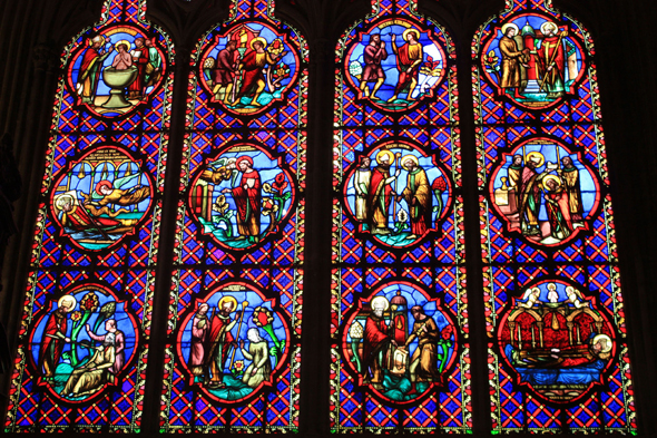 Bayeux, Cathédrale vitraux