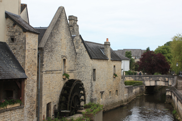 Bayeux, Roue à aube