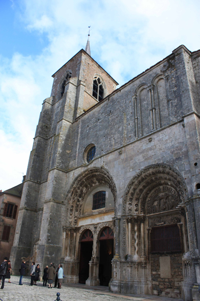 Avallon, Saint-Lazare