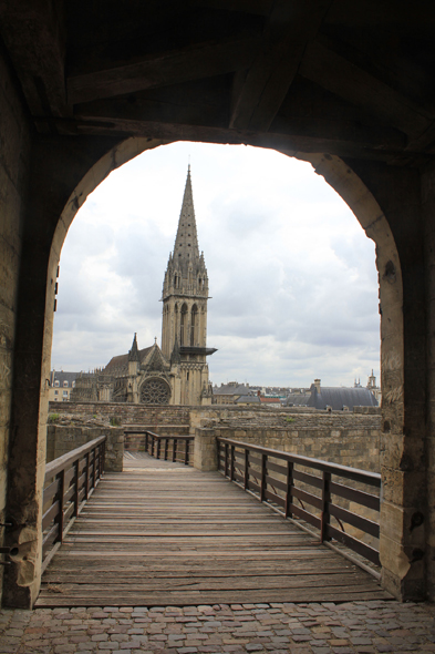 église Saint-Pierre, Caen