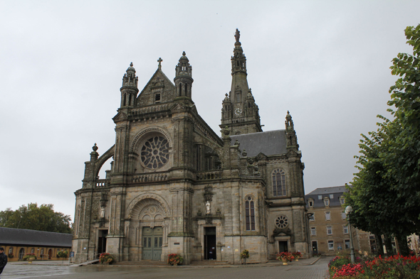 Basilique Sainte-Anne d'Auray