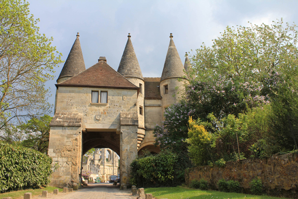 Soissons, Notre-Dame de longpont