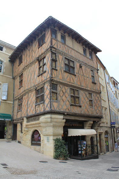 Auch, maison typique