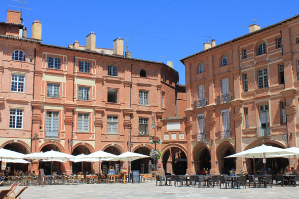 Montauban, place National