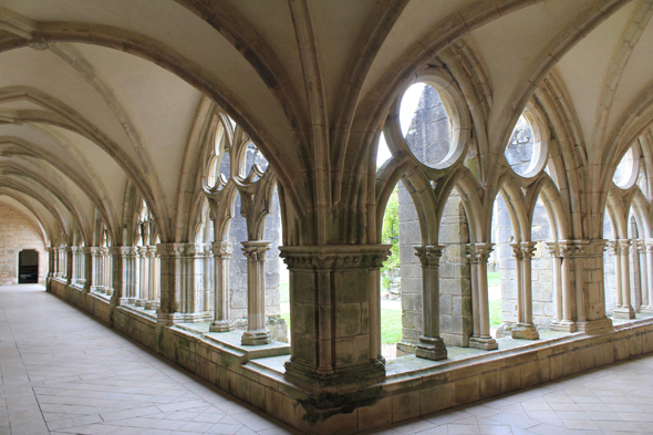 Abbaye de Noirlac, cloître