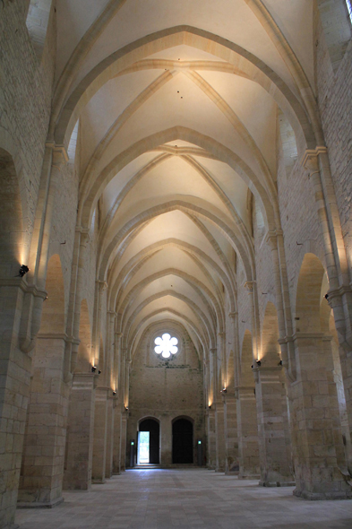 Abbaye de Noirlac, église