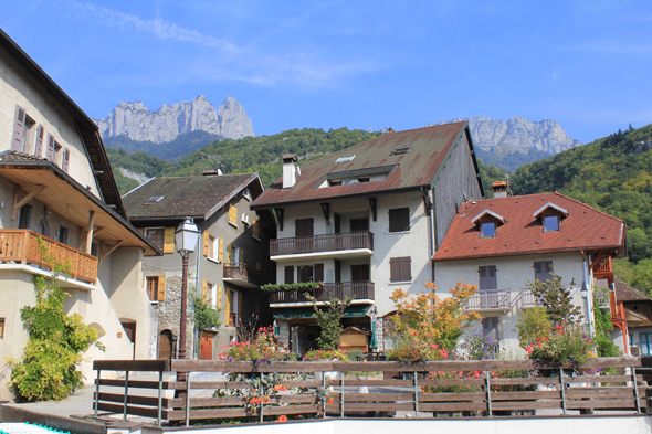 La charmante ville de Talloires