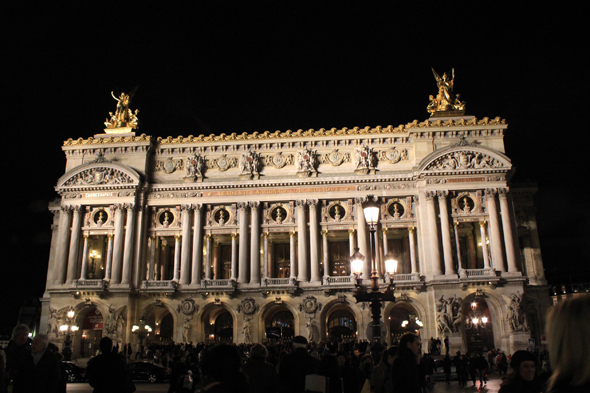 Paris, Opera, nuit