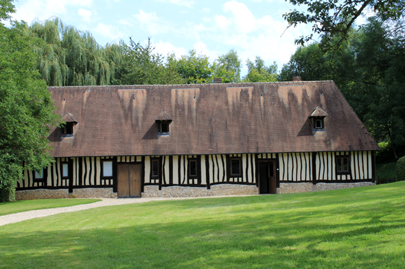 Saint-Wandrille, maison normande