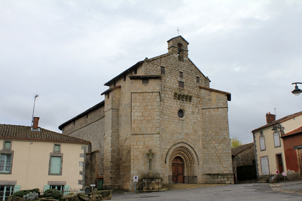 Blond, église