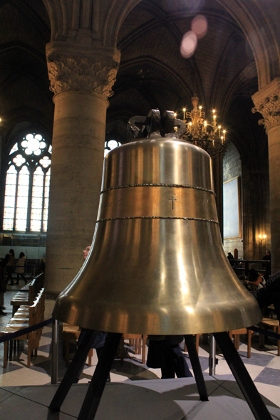 Paris, cloche Notre-Dame