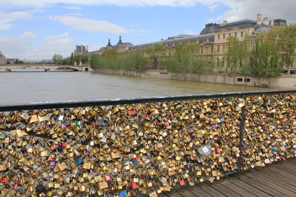 Paris, Pont des Arts, cadenas