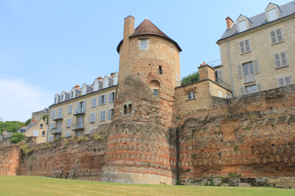 Le Mans, enceinte gallo-romaine, tour