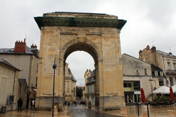 Nevers, Porte de Paris