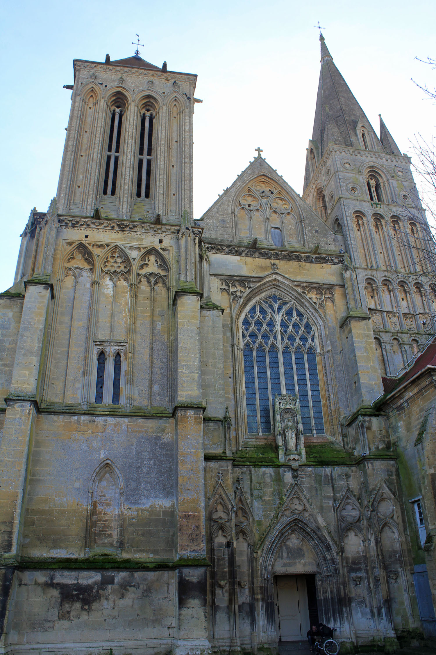 Saint-Pierre-sur-Dives, abbaye