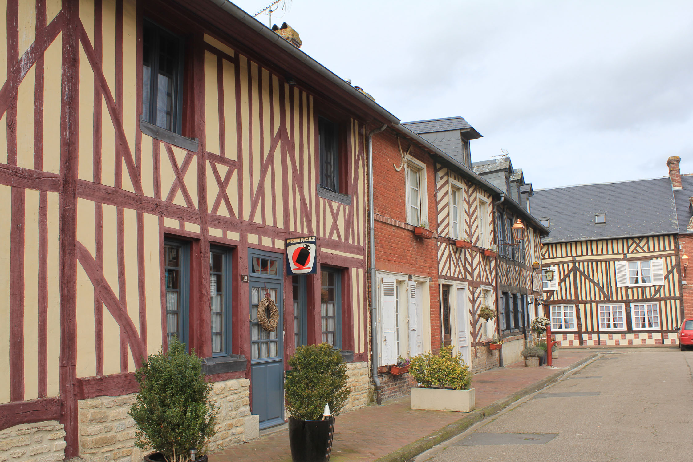 Le beau village de Beuvron-en-Auge