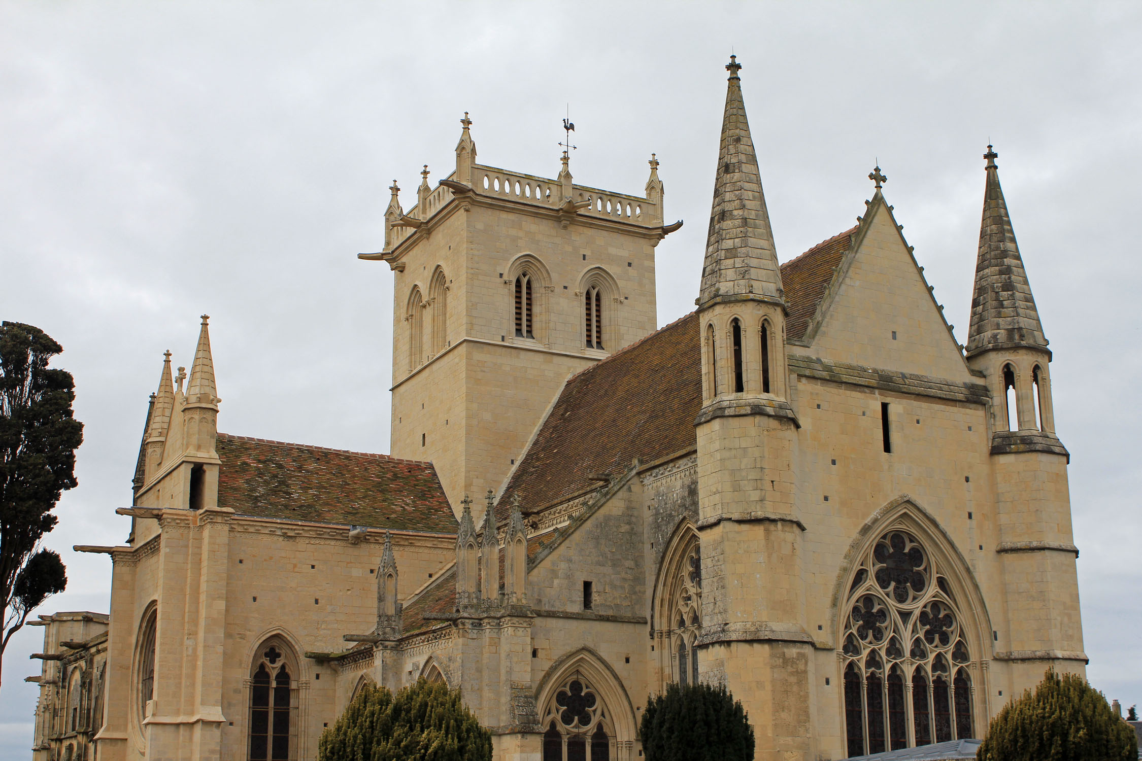 La très belle église Notre-Dame à Dives-sur-Mer