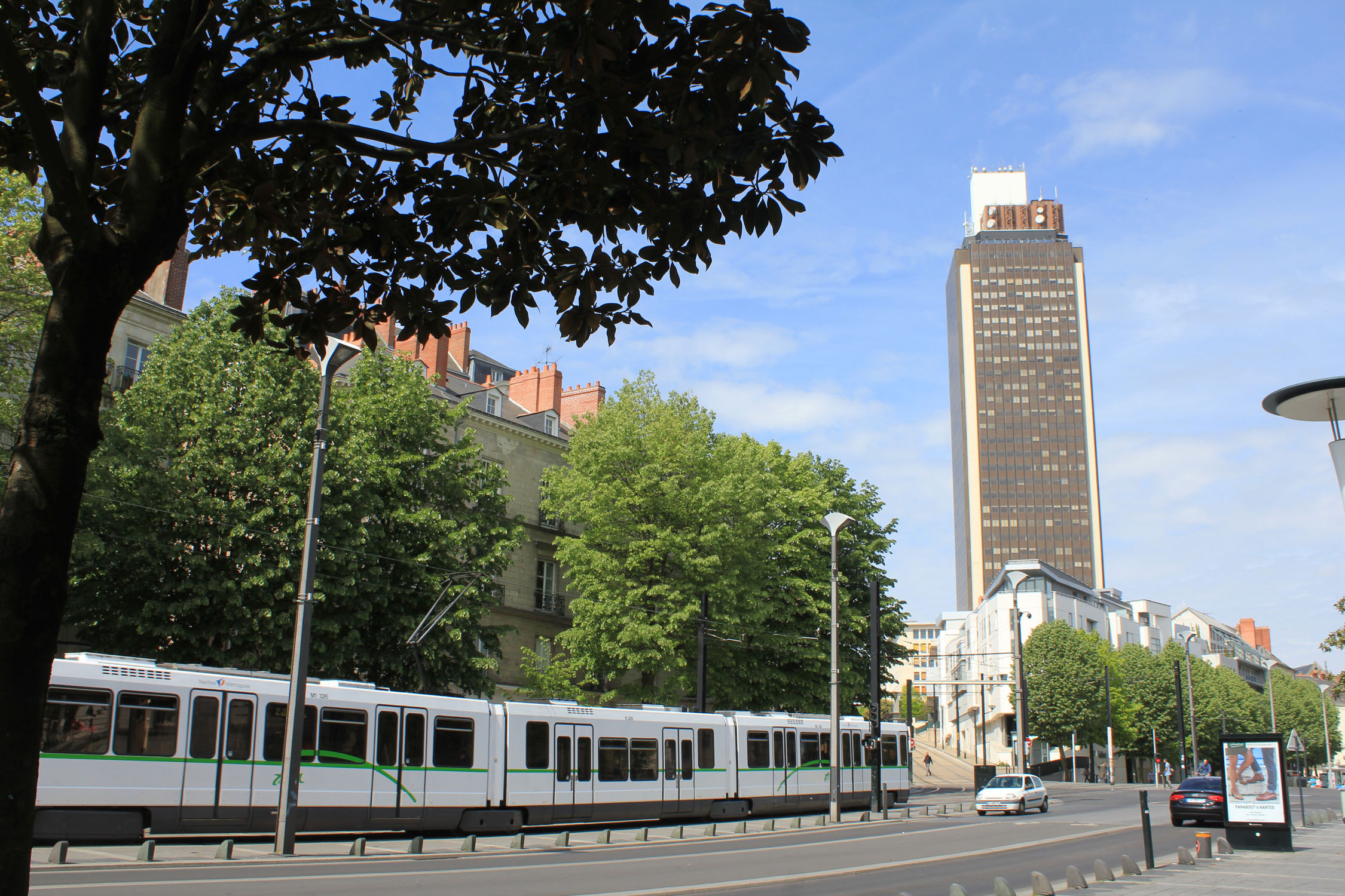 Nantes, Tour de Bretagne, tramway