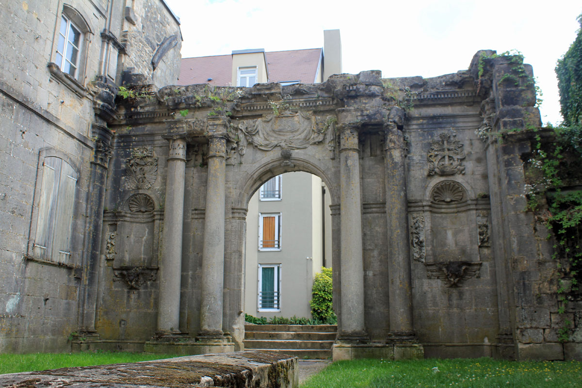 Langres, couvent des Ursulines